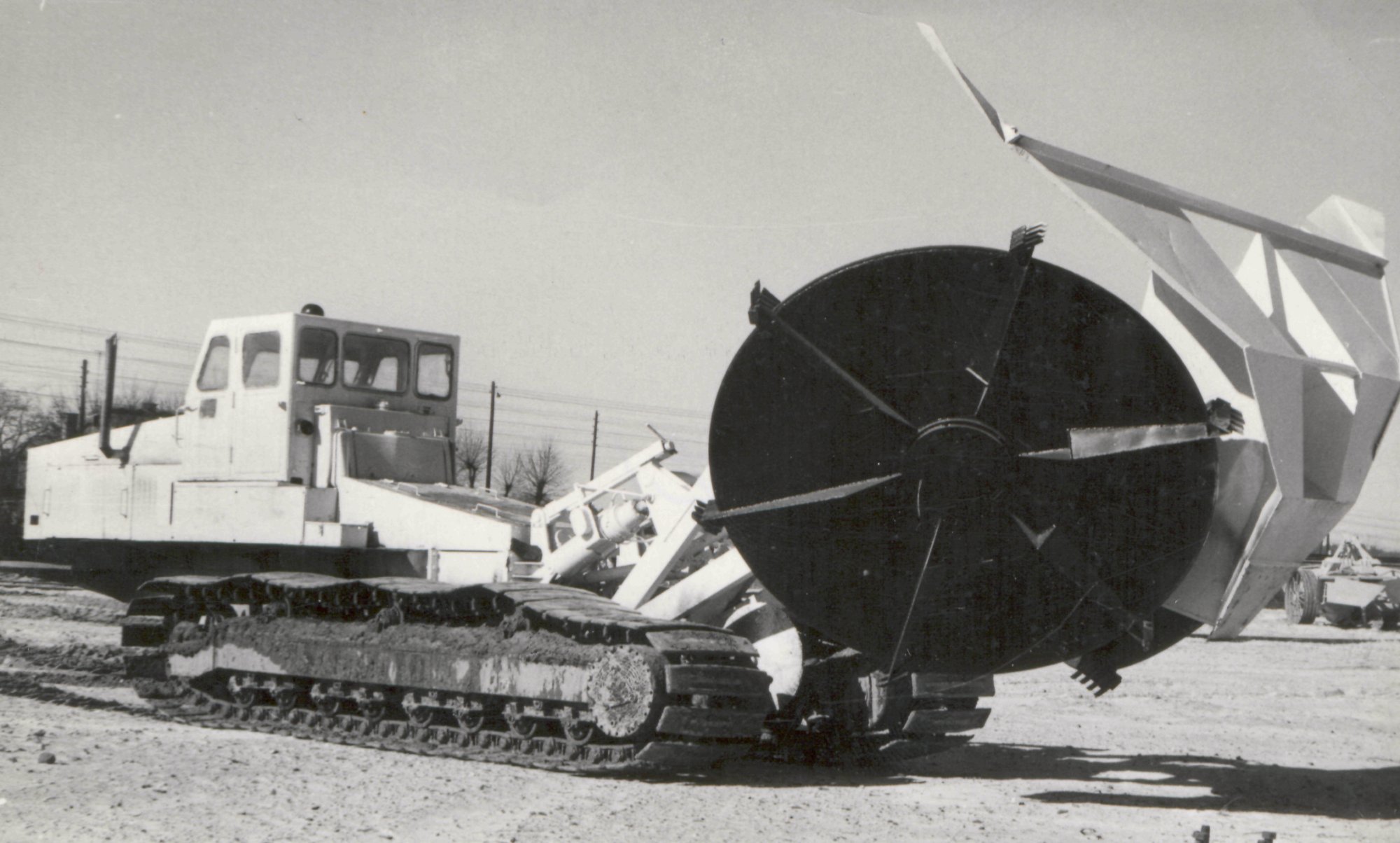 Экскаватор-каналокопатель ЭТР- 171(1968).jpg